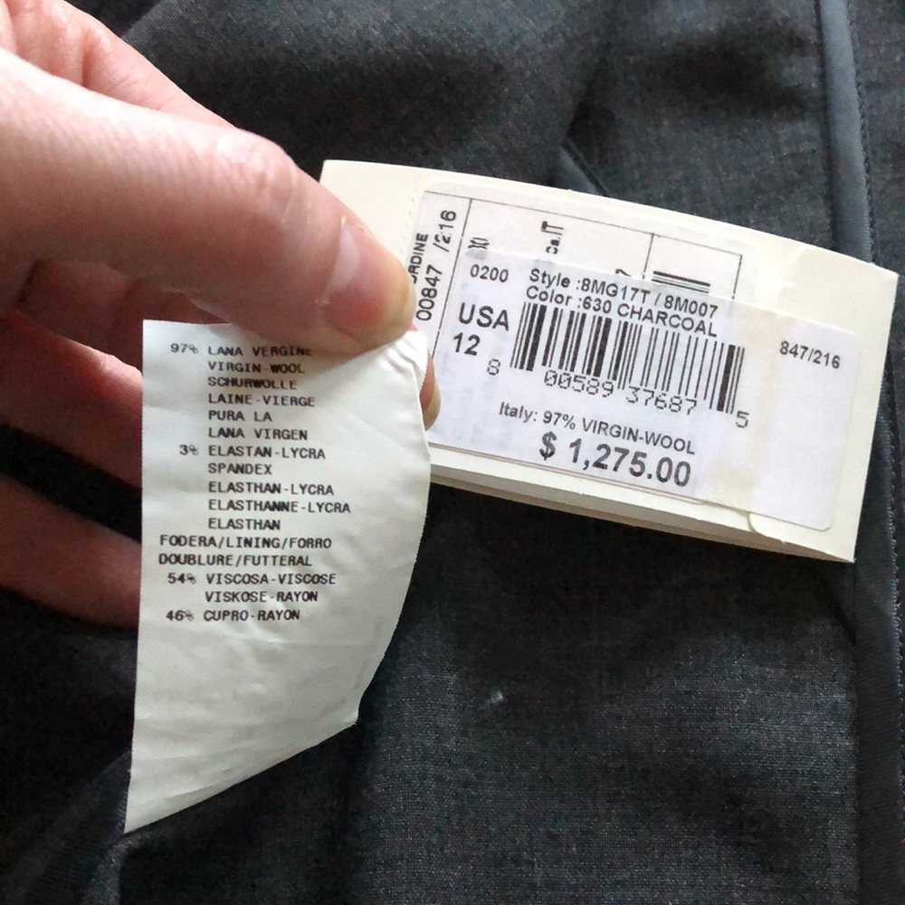 Armani Collezioni Ruffle Blazer Jacket. Grey Wool blend. Giorgio Armani Vintage - Picture 5 of 9